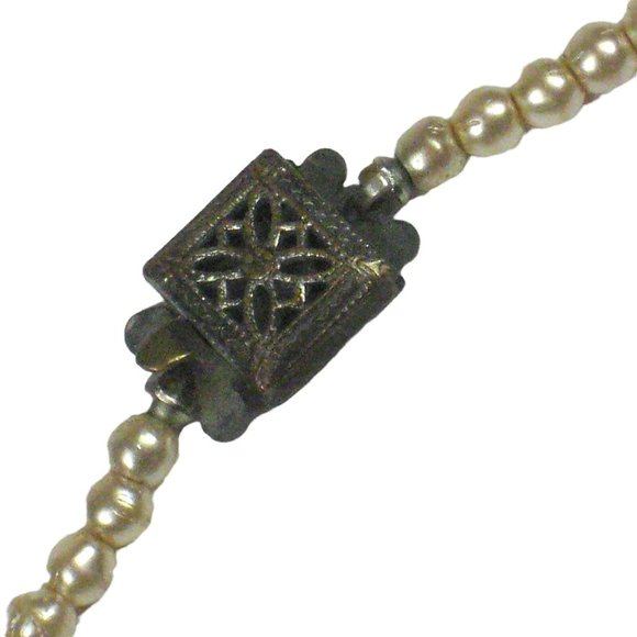 Imitation Pearl Necklace Choker 16 inch Strand Beaded Box Clasp Retro vintage - Picture 4 of 7